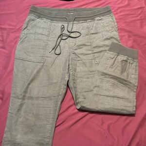 Level 99 size XL army green jogger